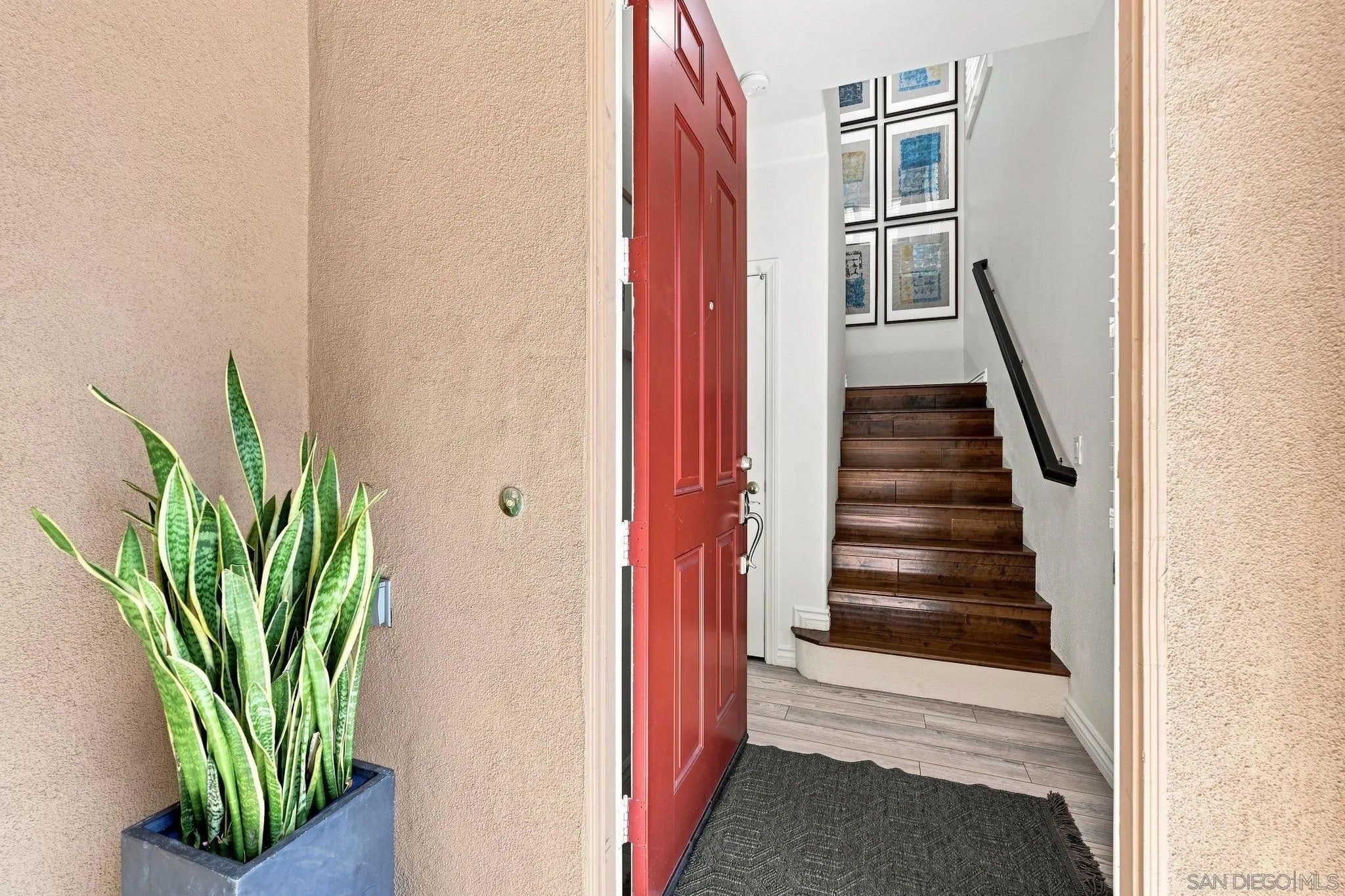 2733 Piantino Circle
