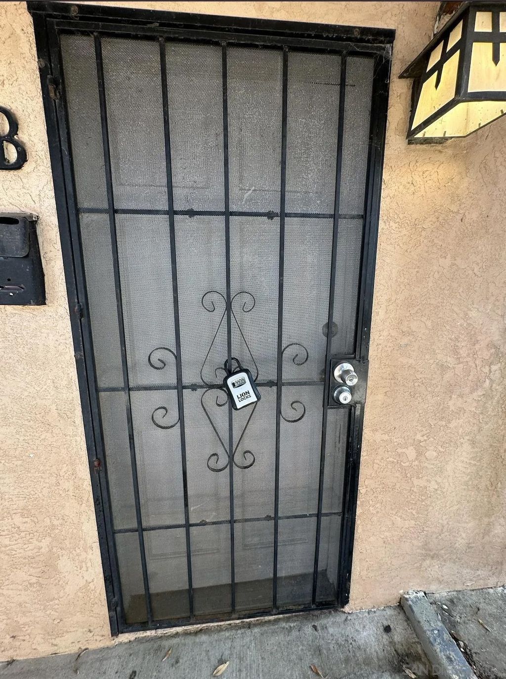 Photo of 436 Grand Ave #B, Spring Valley, CA 91977 (MLS # 260010550)
