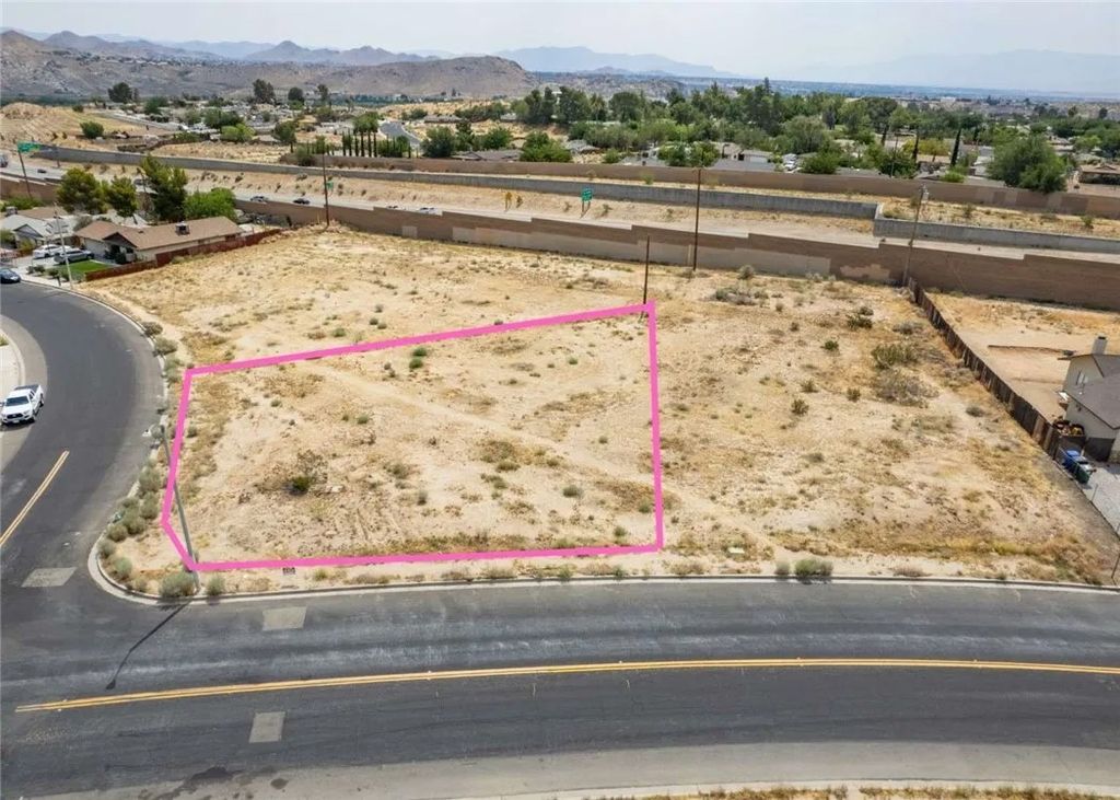 Photo of 16125 Tawney Ridge, Victorville, CA 92394 (MLS # FR26049729)