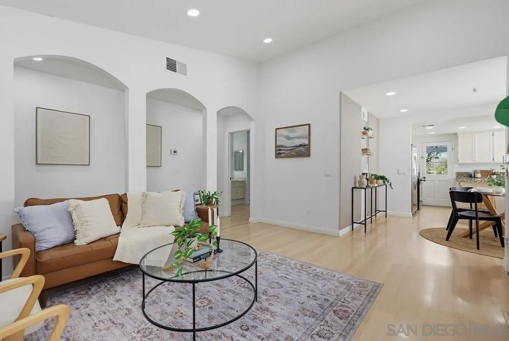 Photo of 2474 Royal Saint James Dr, El Cajon, CA 92019 (MLS # 260025689)