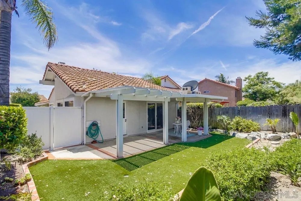 Photo of 2474 Royal Saint James Dr, El Cajon, CA 92019 (MLS # 260025689)