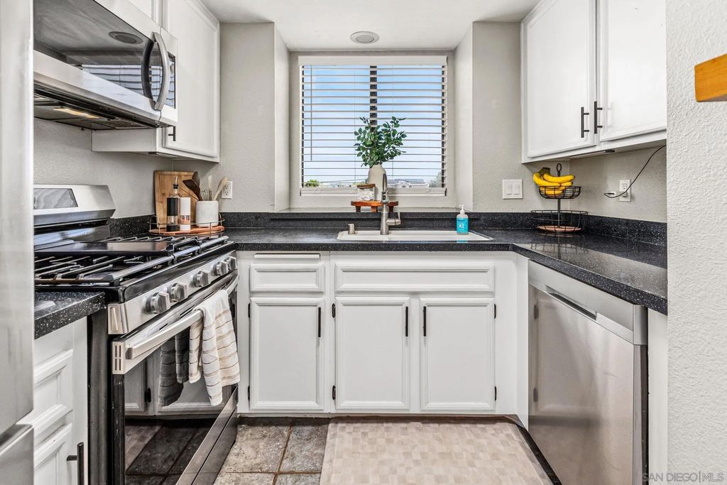 Photo of 1528 Granite Hills Drive #A, El Cajon, CA 92019 (MLS # 260011633)