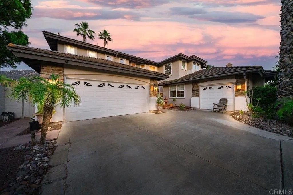 Photo of 2312 Orchard View Ln, Escondido, CA 92027 (MLS # NDP2603063)