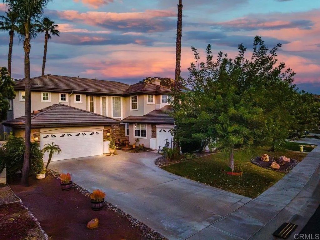 Photo of 2312 Orchard View Ln, Escondido, CA 92027 (MLS # NDP2603063)