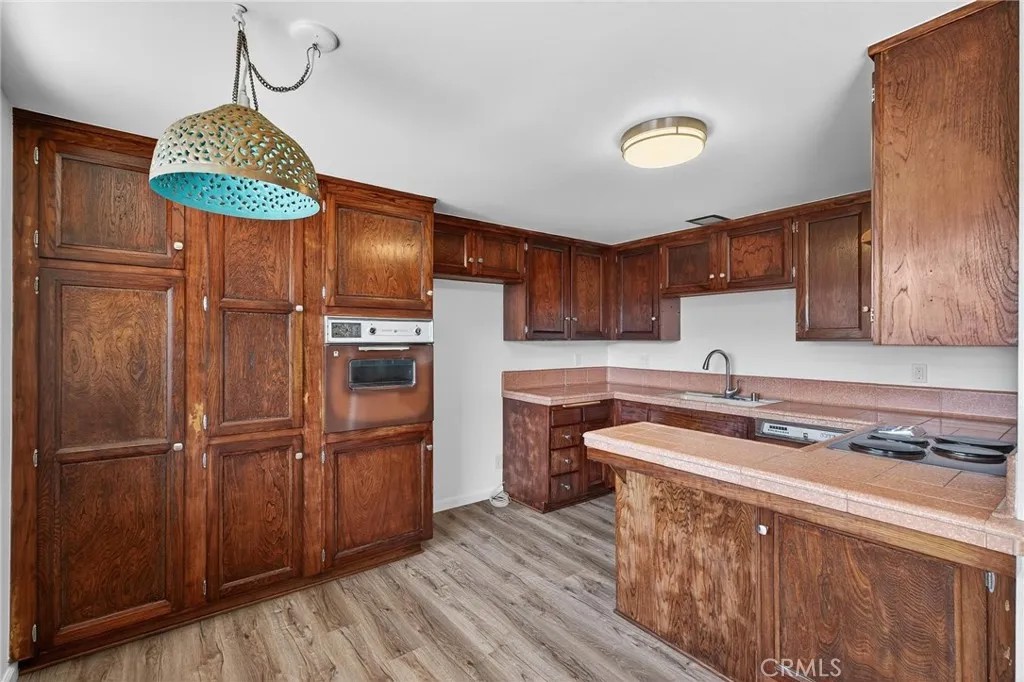 2940 W Carson Street 213