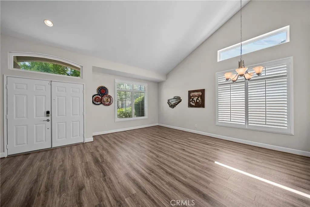 1727 Blackberry Court