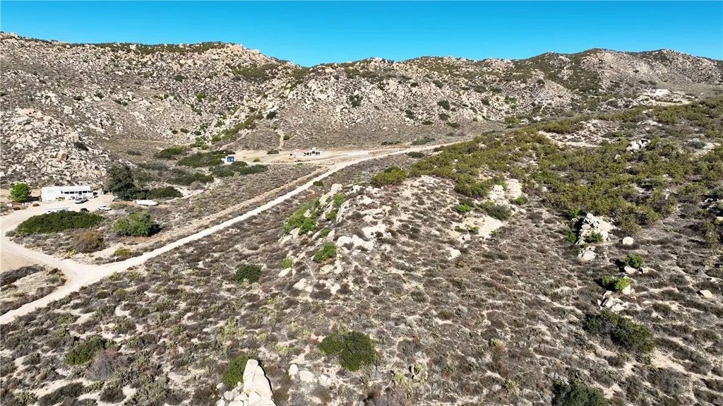 Photo of 2 Silent Valley, Aguanga, CA 92536 (MLS # SW25243616)