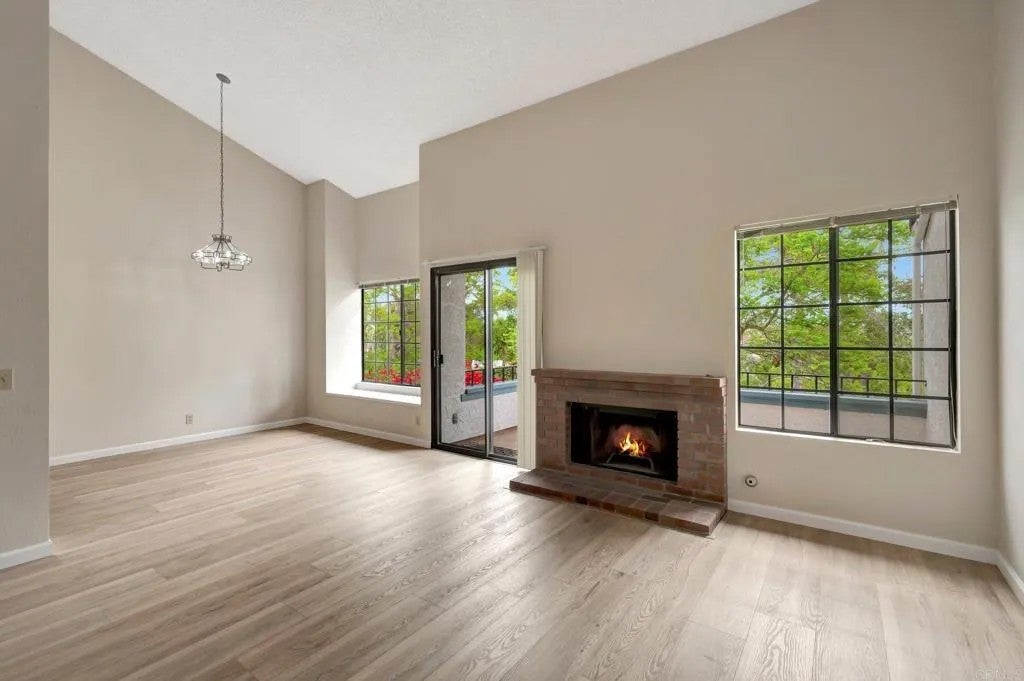 1526 Apache Drive C