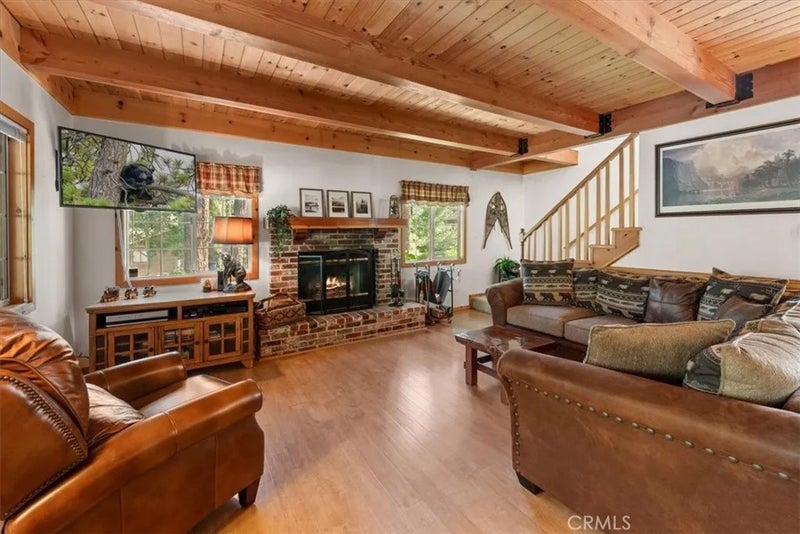 416 Pineview