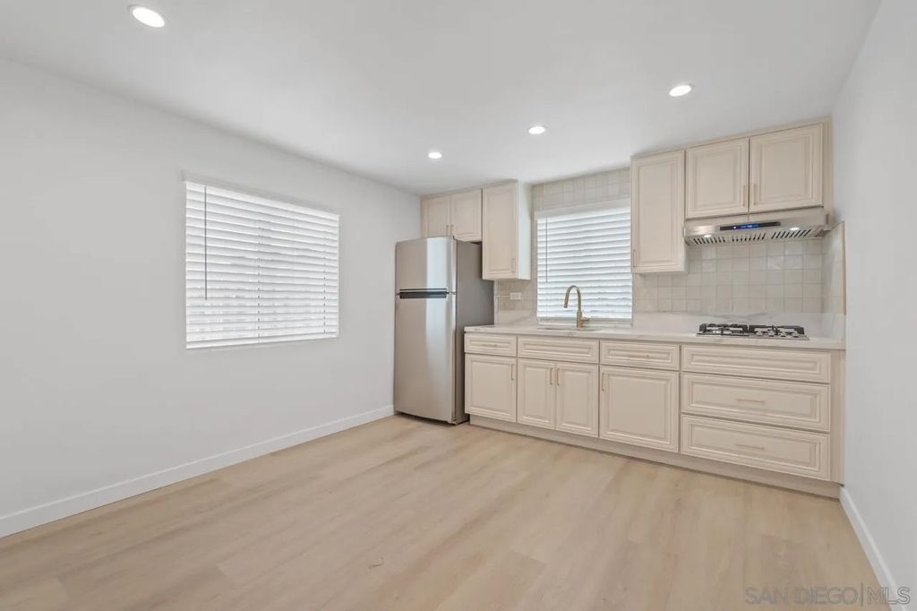 Photo of 1195 Georgia Unit B St, Imperial Beach, CA 91932 (MLS # 250039523)