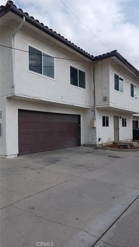 Photo of 4022 Franklin Avenue #1, Fullerton, CA 92833 (MLS # OC26206067)