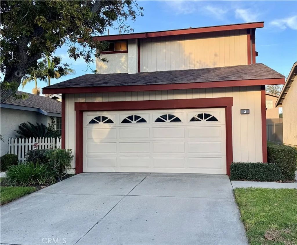 Photo of 4 Gettysburg, Irvine, CA 92620 (MLS # OC26014981)