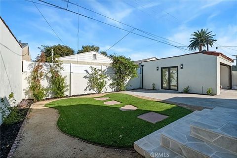 Tiny photo for 3924 Dublin Ave, Leimert Park, CA 90008 (MLS # SB25242976)