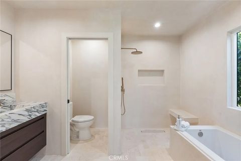 Tiny photo for 3924 Dublin Ave, Leimert Park, CA 90008 (MLS # SB25242976)