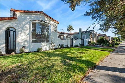 Tiny photo for 3924 Dublin Ave, Leimert Park, CA 90008 (MLS # SB25242976)