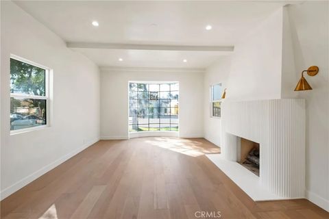 Tiny photo for 3924 Dublin Ave, Leimert Park, CA 90008 (MLS # SB25242976)