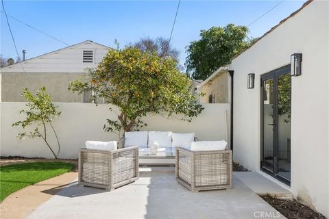 Tiny photo for 3924 Dublin Ave, Leimert Park, CA 90008 (MLS # SB25242976)