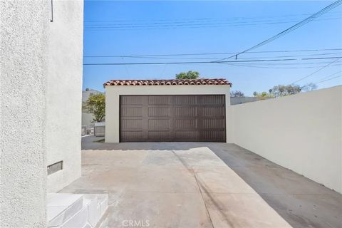 Tiny photo for 3924 Dublin Ave, Leimert Park, CA 90008 (MLS # SB25242976)