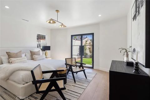 Tiny photo for 3924 Dublin Ave, Leimert Park, CA 90008 (MLS # SB25242976)