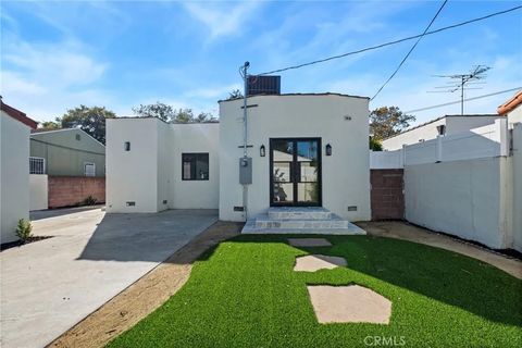 Tiny photo for 3924 Dublin Ave, Leimert Park, CA 90008 (MLS # SB25242976)