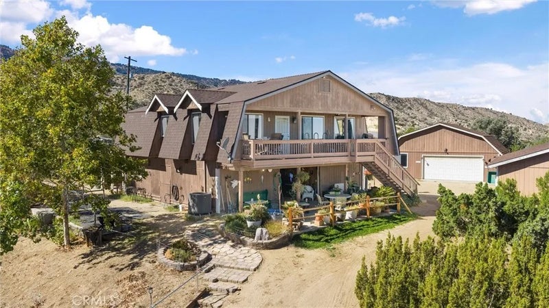 1034 Hollister Road