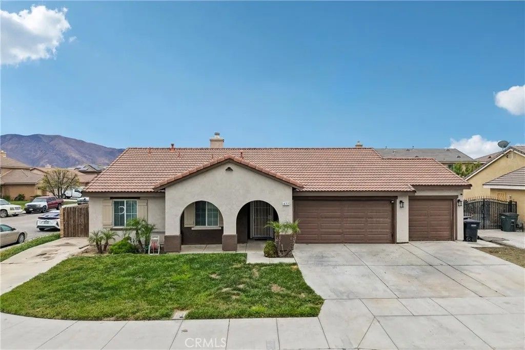 Photo of 477 La Boca Street, San Jacinto, CA 92582 (MLS # SW26088170)