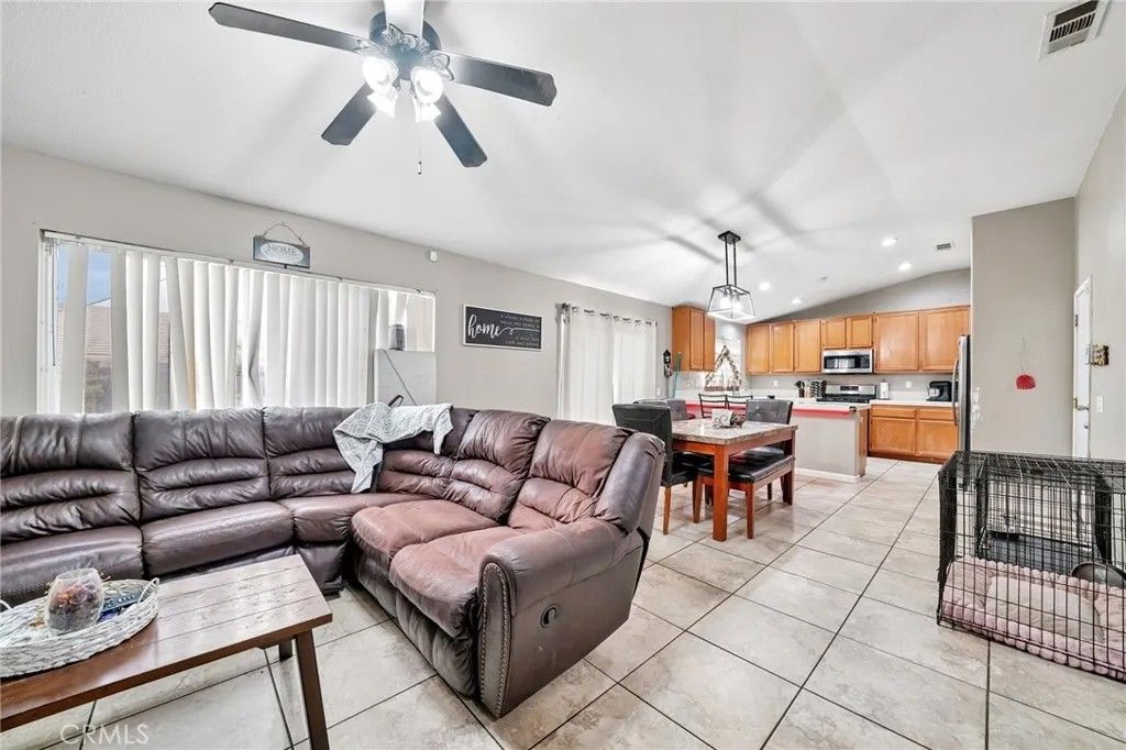 Photo of 477 La Boca Street, San Jacinto, CA 92582 (MLS # SW26088170)