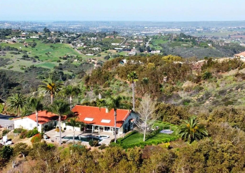 Photo of 1973 Vista Del Mar, Bonsall, CA 92003 (MLS # NDP2503516)