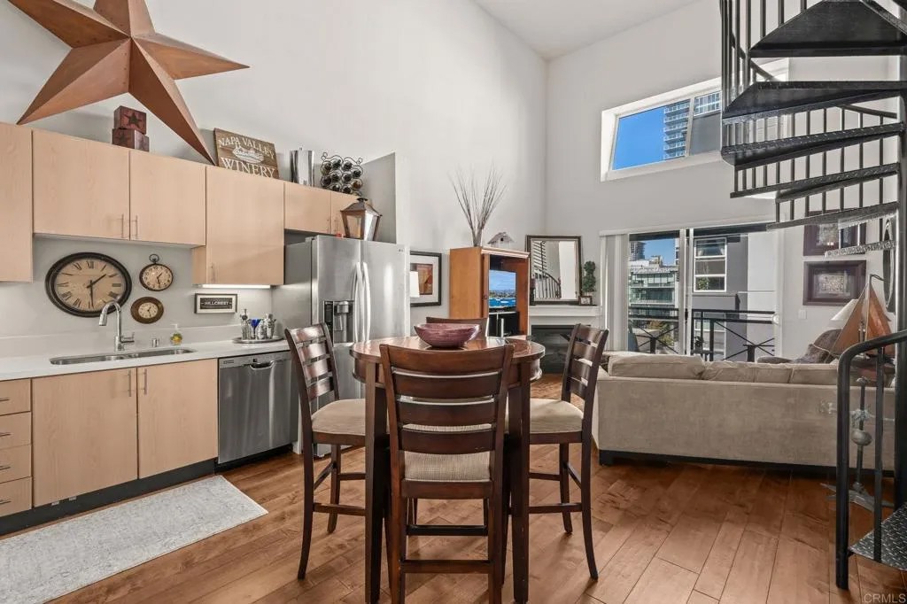 525 11th Avenue 1501