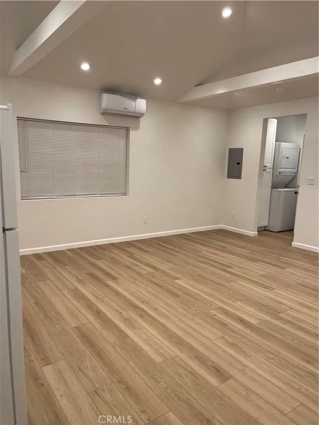 Photo of 4919 Enfield Avenue, Encino, CA 91316 (MLS # SR25265513)