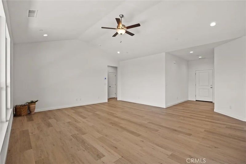 331 Ellingson Way