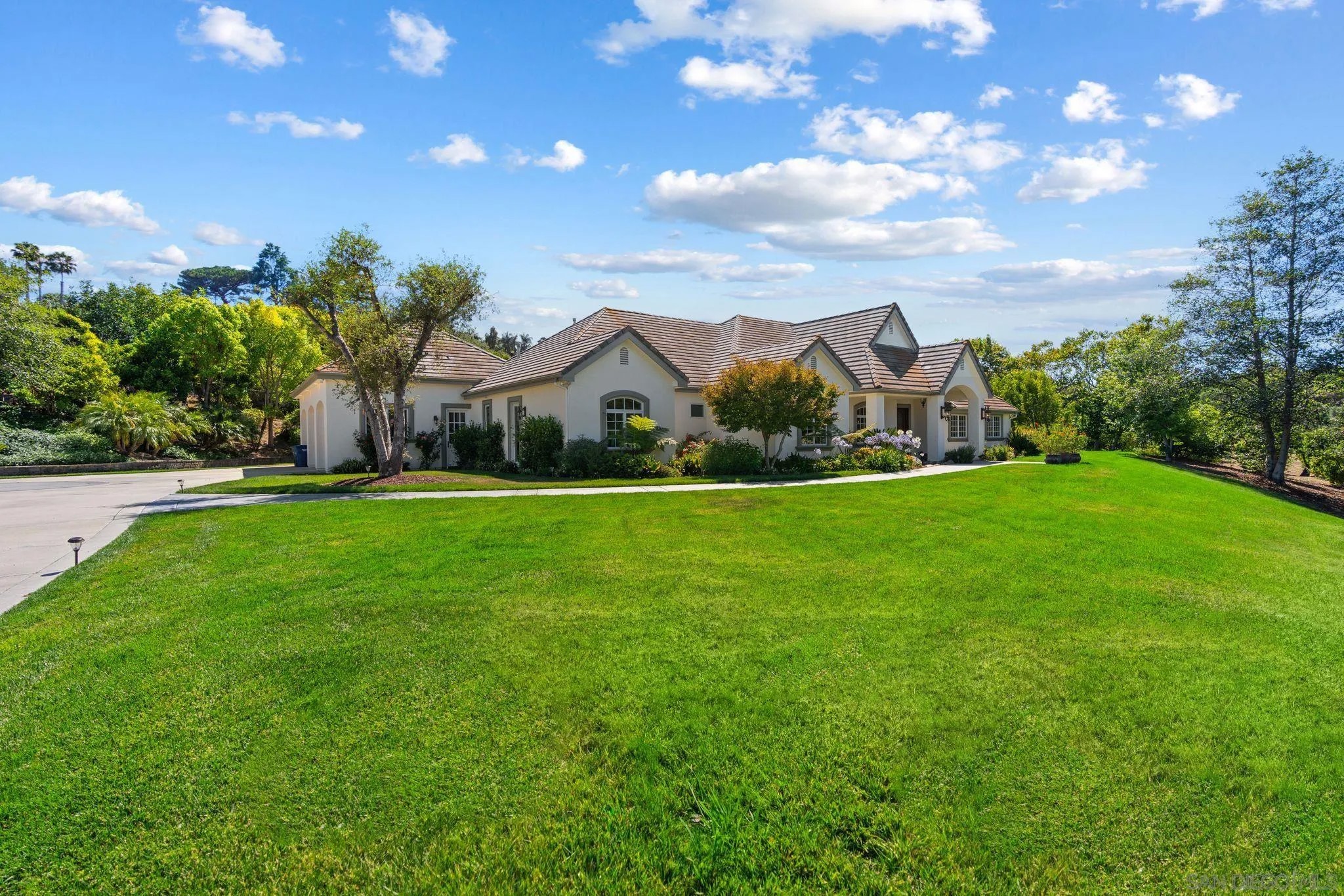 546 Morro Hills Rd.