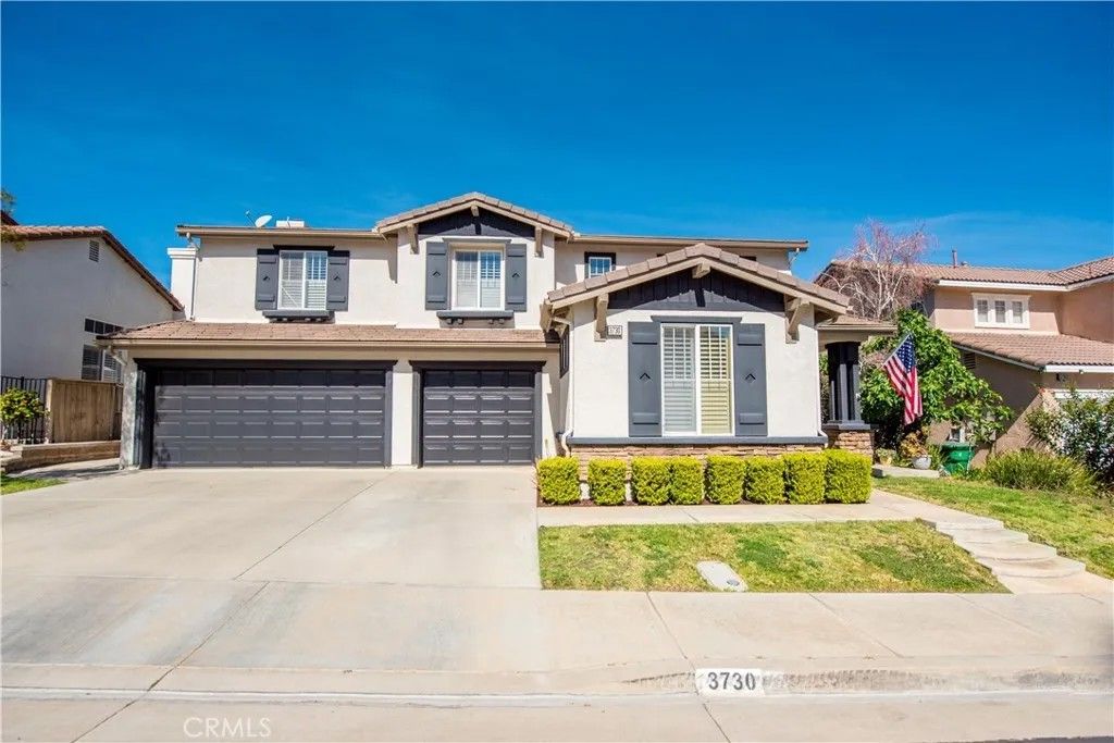 Photo of 3730 Wallowa Circle, Corona, CA 92881 (MLS # IG26008316)