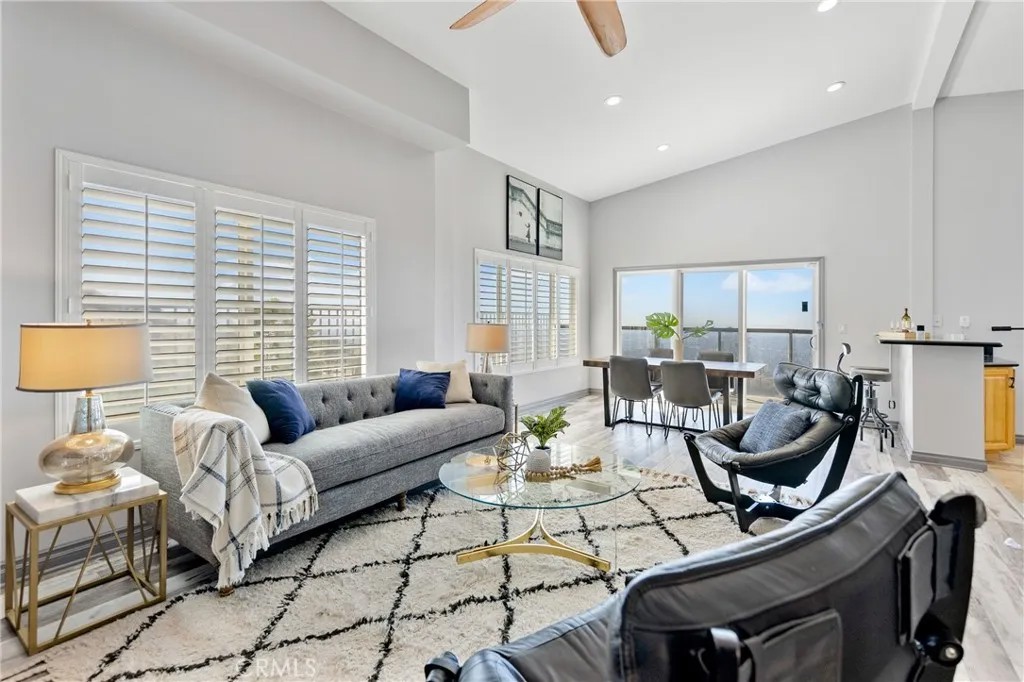 591 Devonwood