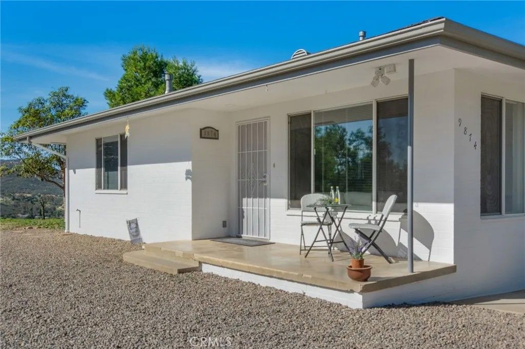 Photo of 9874 Chocolate Summit, El Cajon, CA 92021 (MLS # SW26014095)