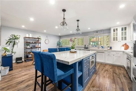 Tiny photo for 18146 Oxnard St #48, Tarzana, CA 91356 (MLS # SR25252230)