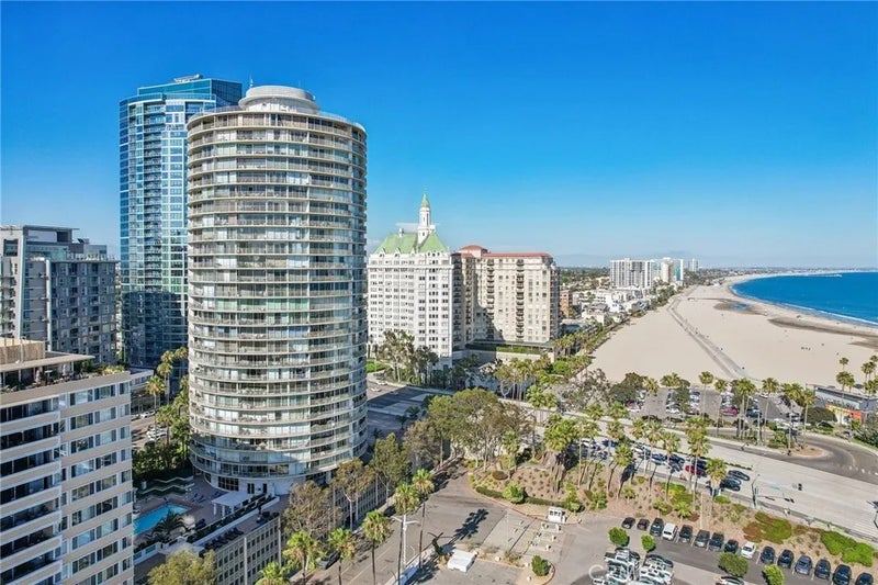 700 E Ocean Boulevard 2801