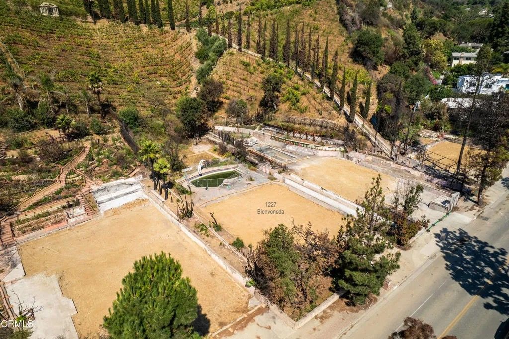 Photo of 1227 Bienveneda, Los Angeles, CA 90272 (MLS # P1-25831)