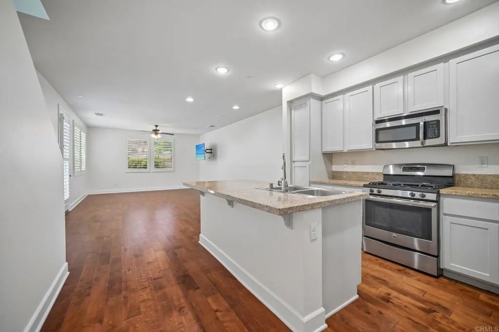 2487 Ascending Oaks Lane 1