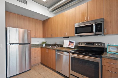 Tiny photo for 1080 Park Blvd #1512, San Diego, CA 92101 (MLS # 250044893)