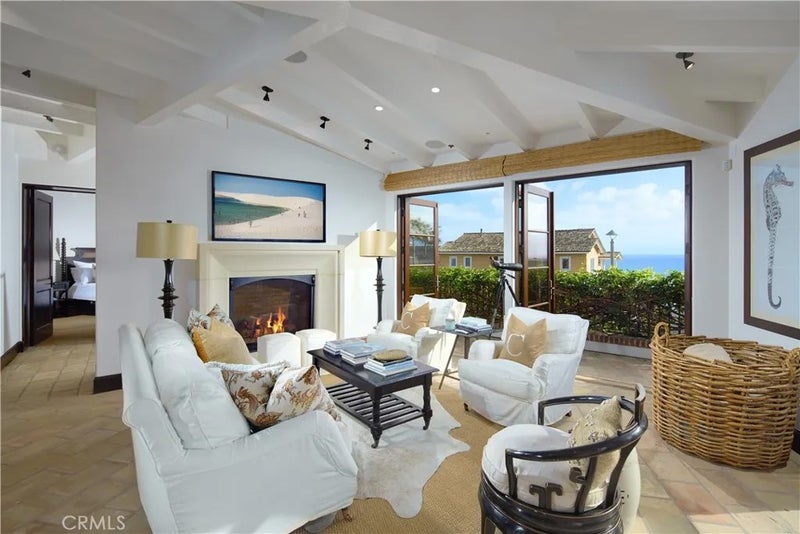 1292 Cliff Drive