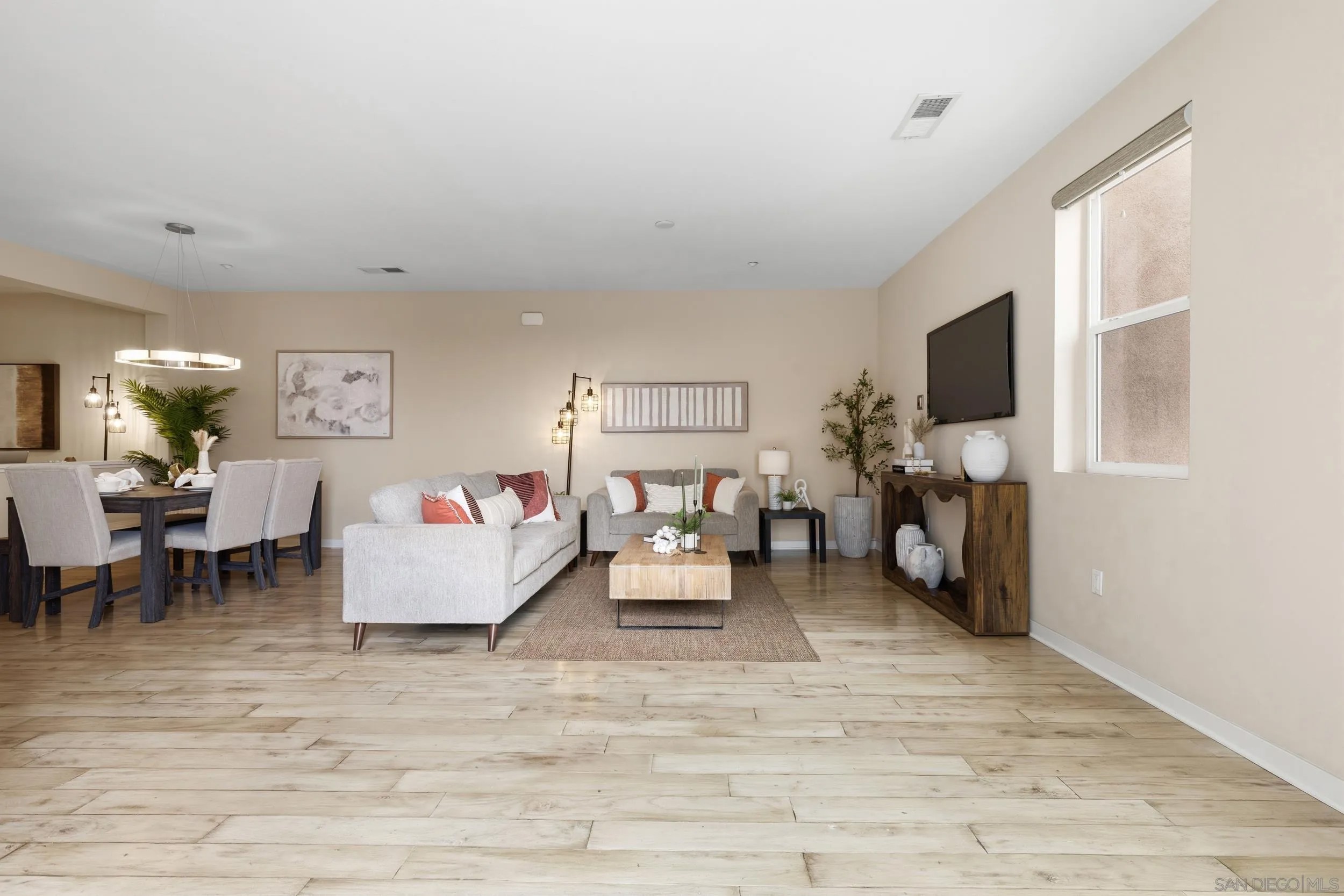 3650 5th Ave 602