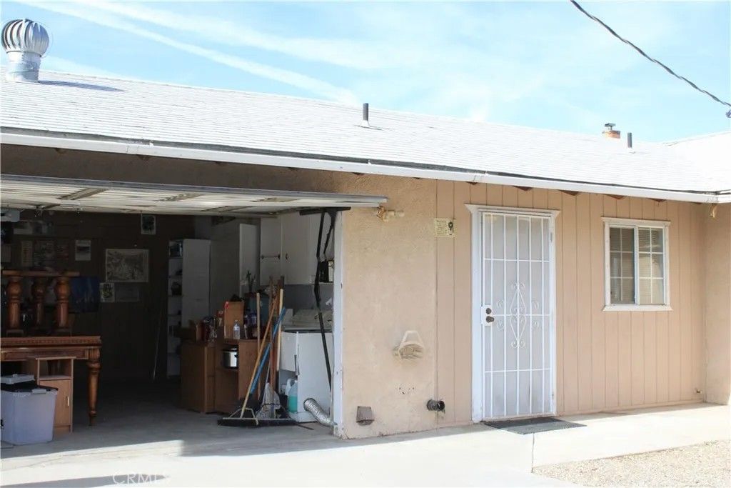 Photo of 2832 Audrey Ave, Lake Isabella, CA 93240 (MLS # SB25256108)