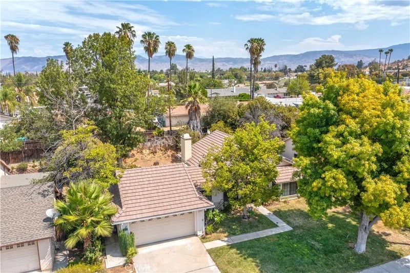 41410 Shadow Mountain Way