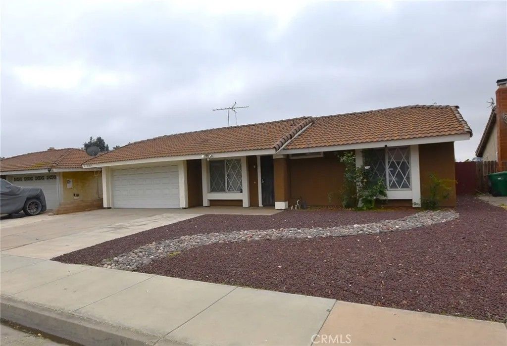 Photo of 22839 Suncrest Avenue, Moreno Valley, CA 92553 (MLS # IV26069924)