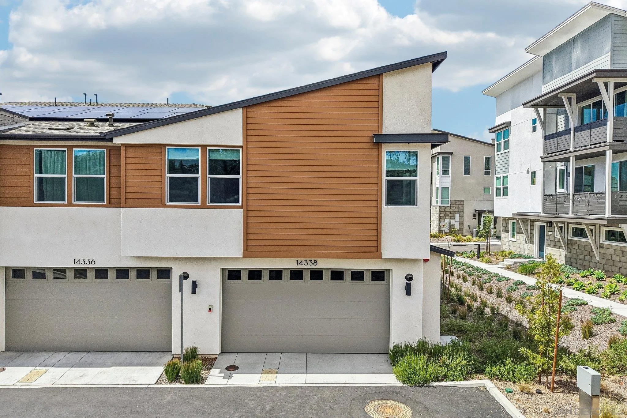 14338 Ocean Jasper