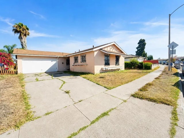 182 Coolwater Drive, San Diego