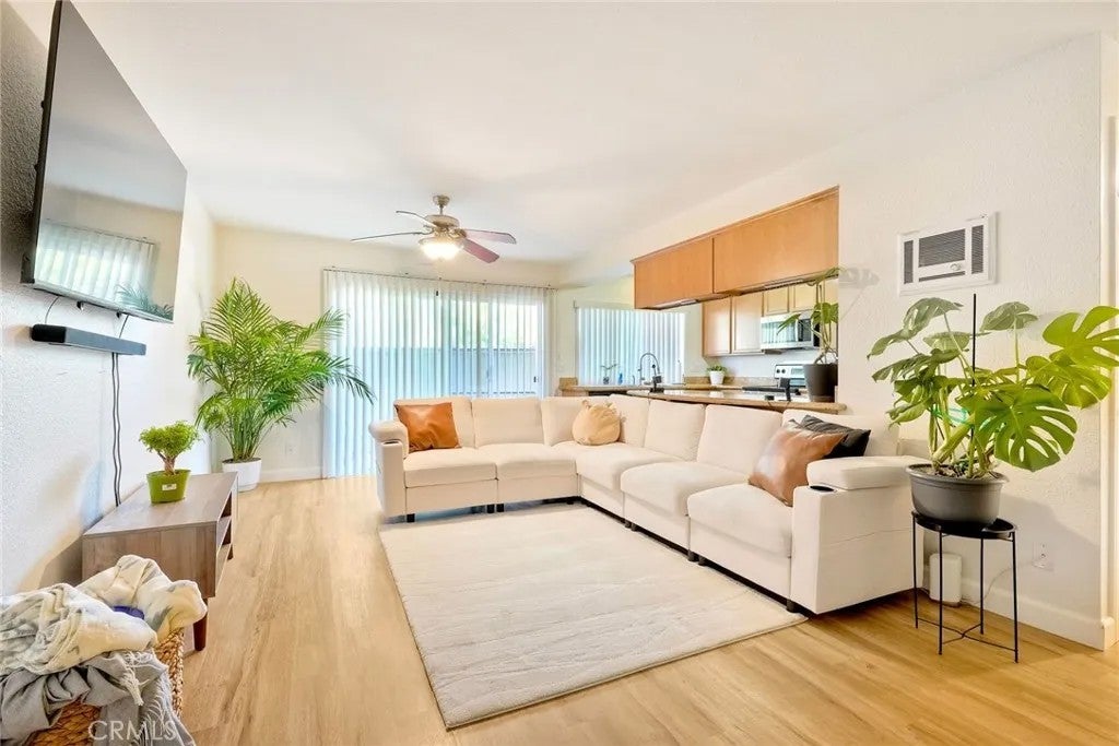 615 Fredricks 175