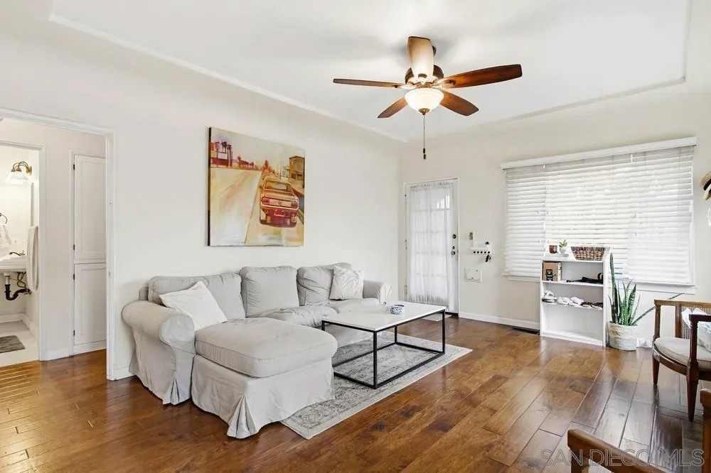 4454 - 4458 N 41st St