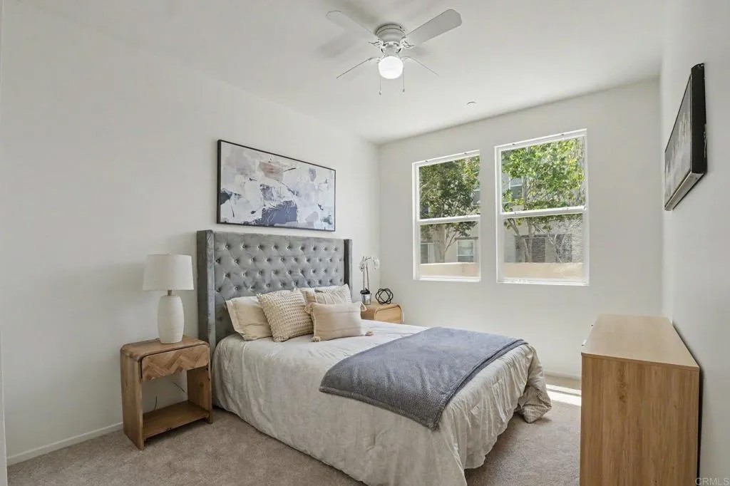 1207 Paseo Seashore 77
